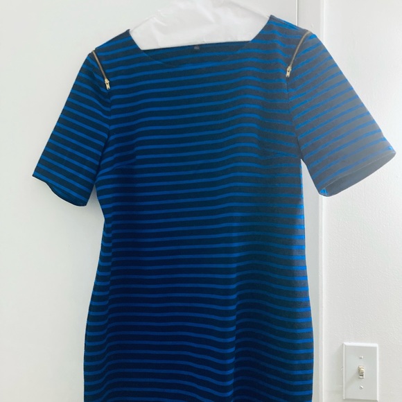 Striped black and blue casual dress. Size XL. Cotton spandex. - Picture 2 of 9